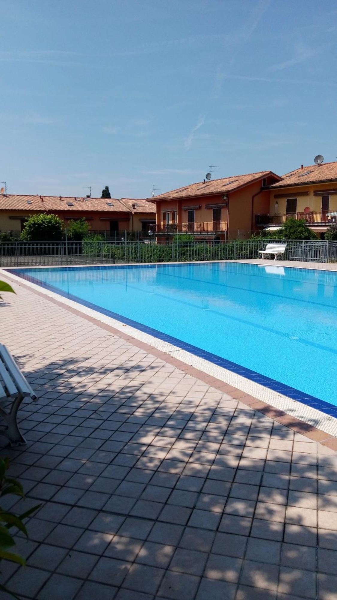 Casa Viola Lazise Lago E Relax! エクステリア 写真