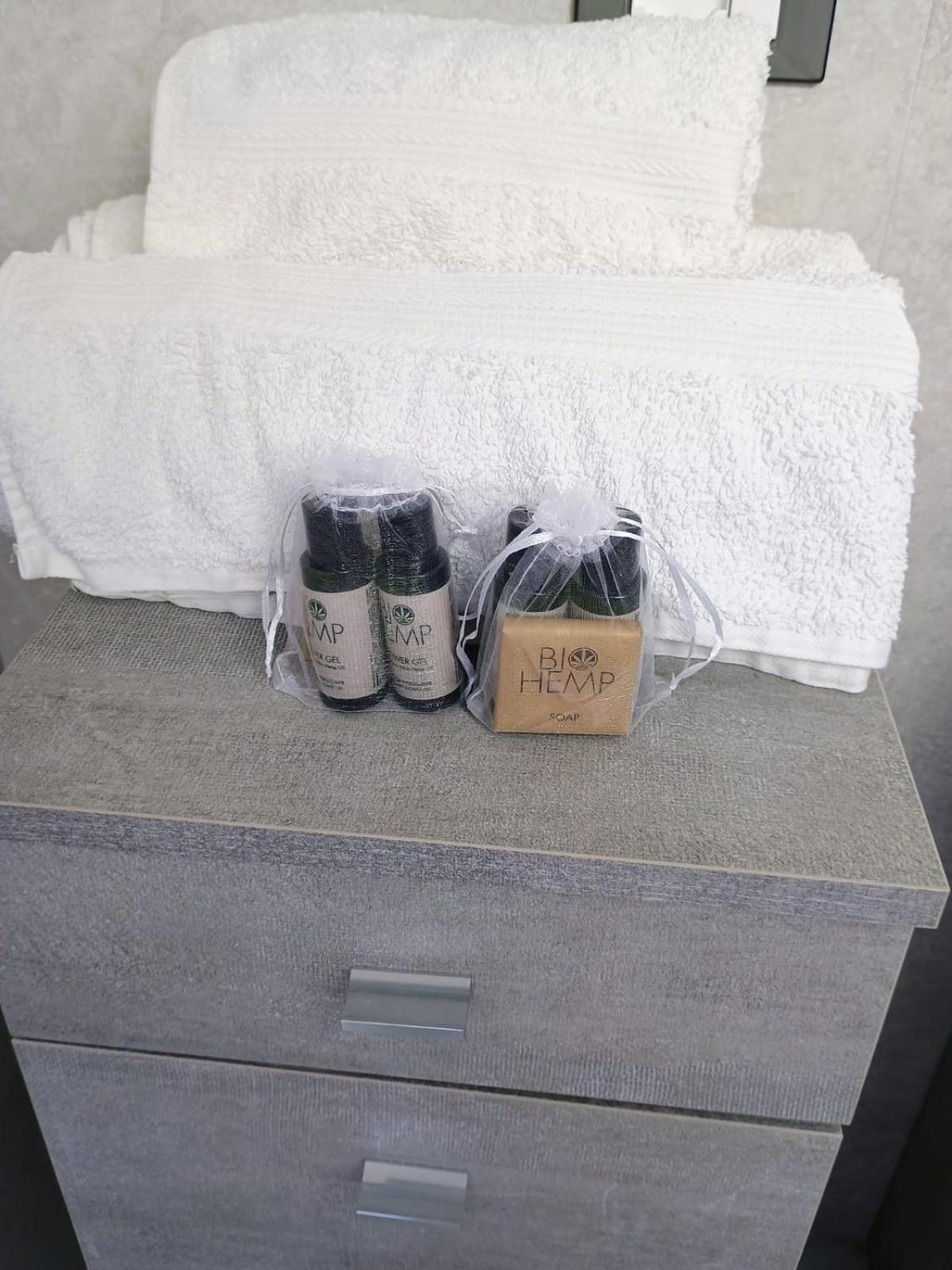 Casa Viola Lazise Lago E Relax! エクステリア 写真
