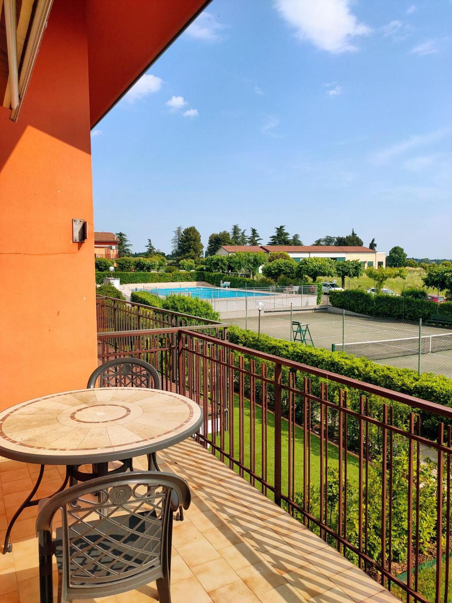 Casa Viola Lazise Lago E Relax! エクステリア 写真